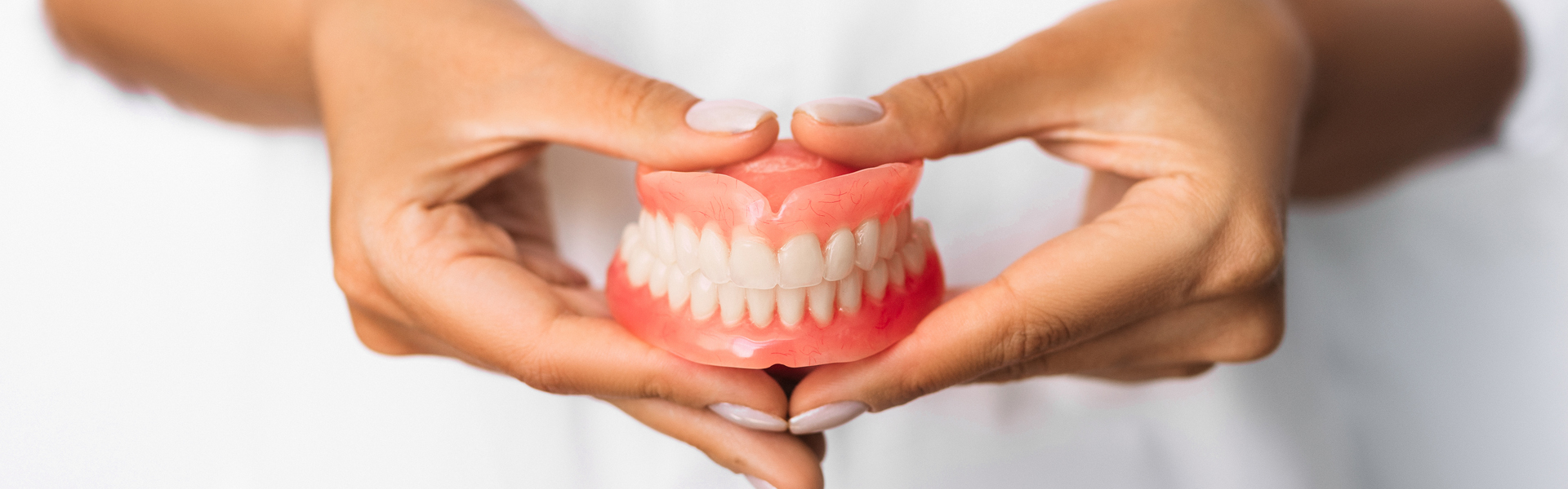 Replacing Missing Teeth With Dentures