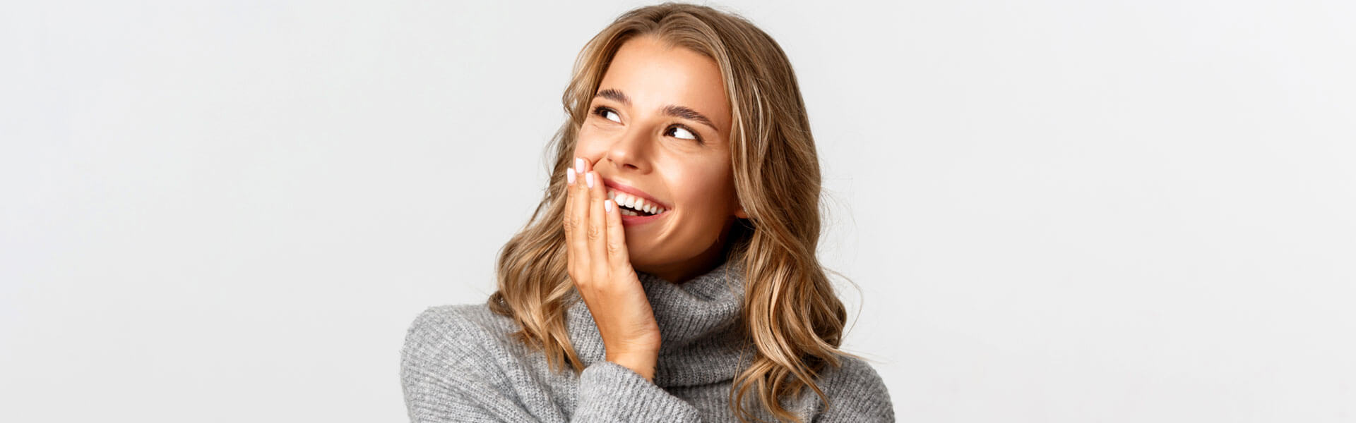 10 Dazzling Benefits of Teeth Whitening